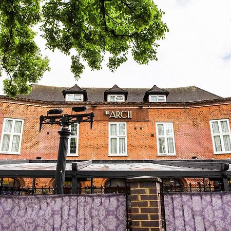 Oyo The Arch, Wembly Stadium Hotel London Exterior photo