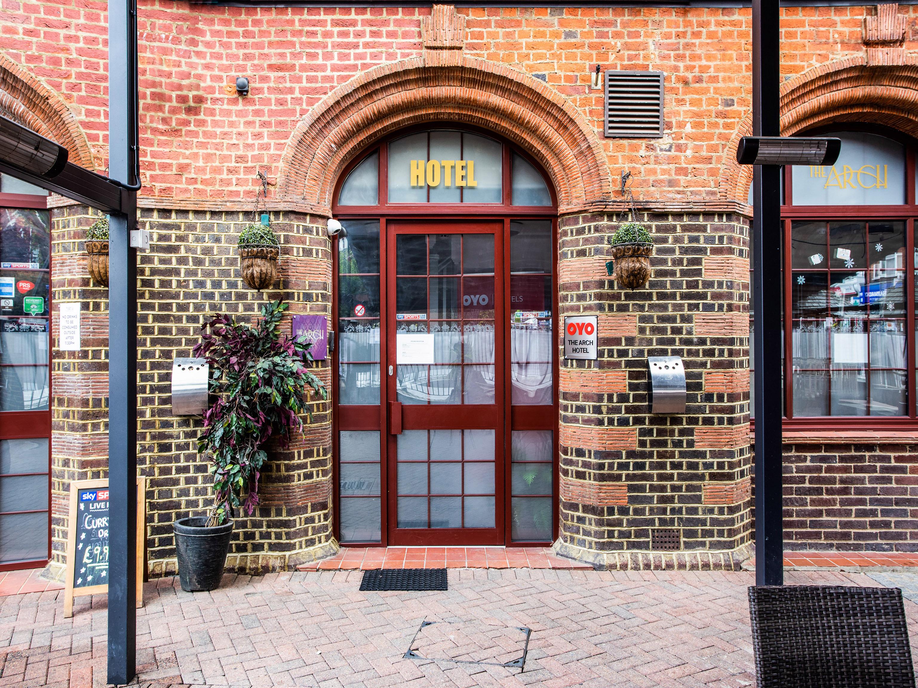 Oyo The Arch, Wembly Stadium Hotel London Exterior photo