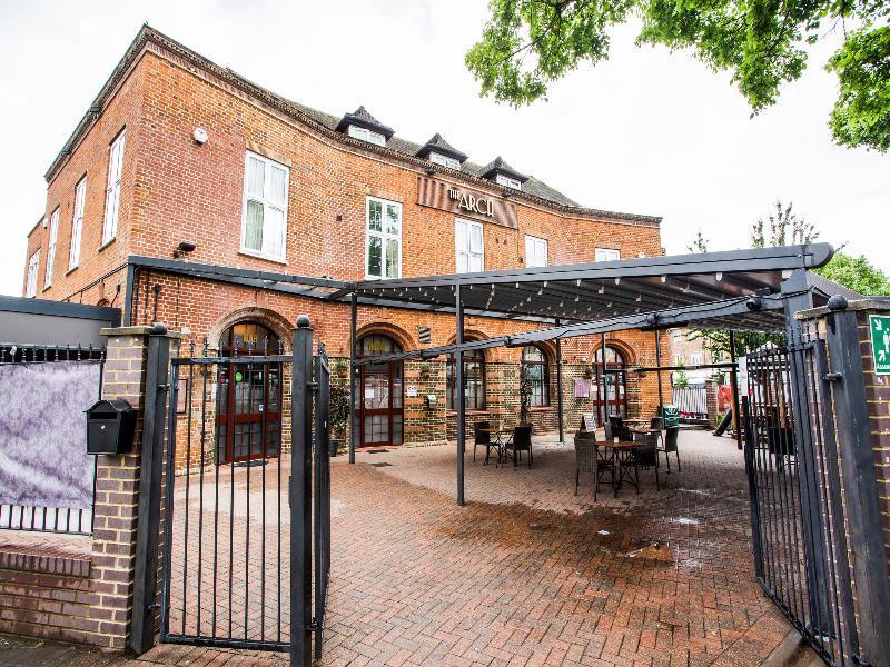 Oyo The Arch, Wembly Stadium Hotel London Exterior photo